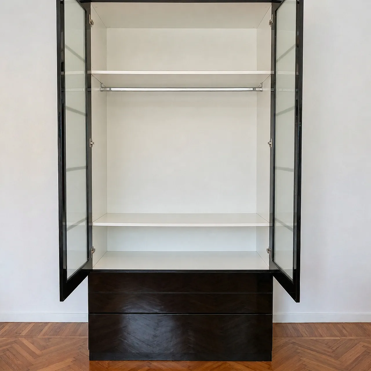 2-door wardrobe designed by Molteni 7